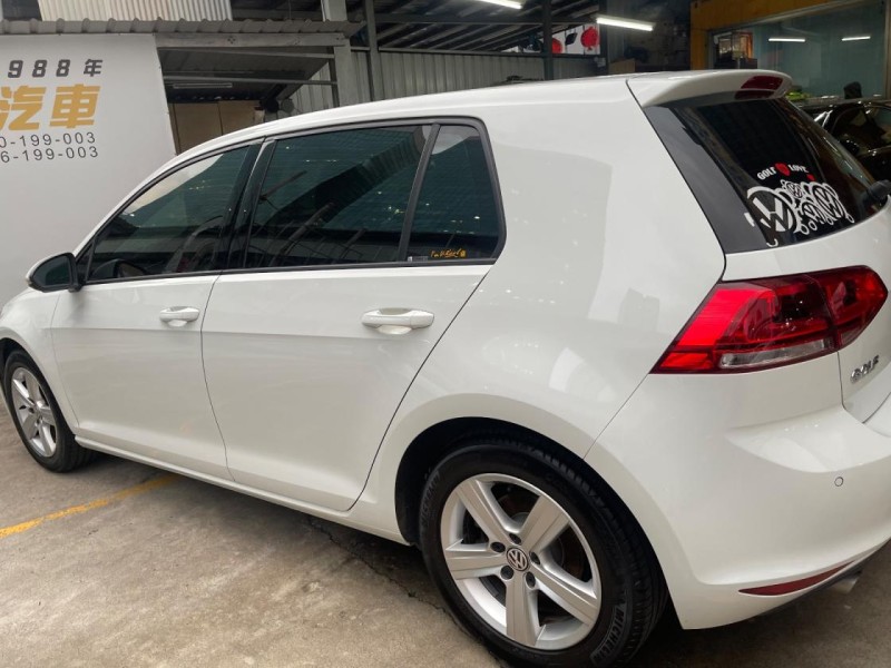 Volkswagen 福斯  Golf 最安全5門大空間小車省油省稅金 | 新北市汽車商業同業公會｜TACA優良車商聯盟｜中古、二手車買車賣車公會認證保固