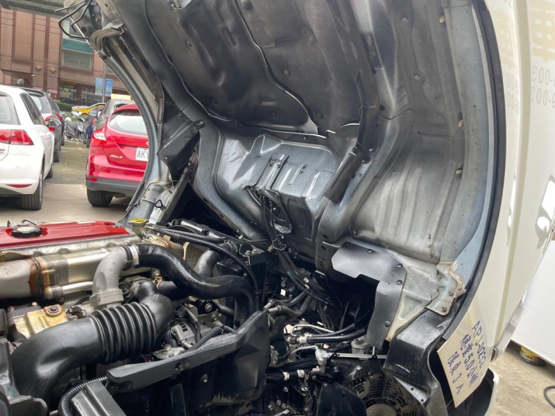 Hino  300 Hino11尺半跑少車況超好有電動後折加4m鐵板載重升級5噸 | 新北市汽車商業同業公會｜TACA優良車商聯盟｜中古、二手車買車賣車公會認證保固