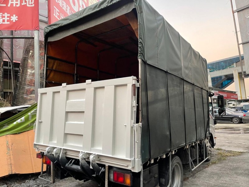 Isuzu  大貨車 五十鈴大貨車純跑6萬公里11尺半有昇降尾門 | 新北市汽車商業同業公會｜TACA優良車商聯盟｜中古、二手車買車賣車公會認證保固