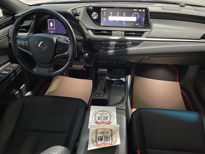 Lexus  ES 2018年新款Lexus ES200旗艦版內外漂亮 | 新北市汽車商業同業公會｜TACA優良車商聯盟｜中古、二手車買車賣車公會認證保固