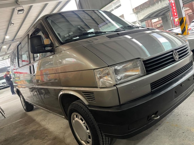 Volkswagen 福斯  T4 純跑11萬多公里9人坐很漂亮健康T4自排8人坐好車 | 新北市汽車商業同業公會｜TACA優良車商聯盟｜中古、二手車買車賣車公會認證保固