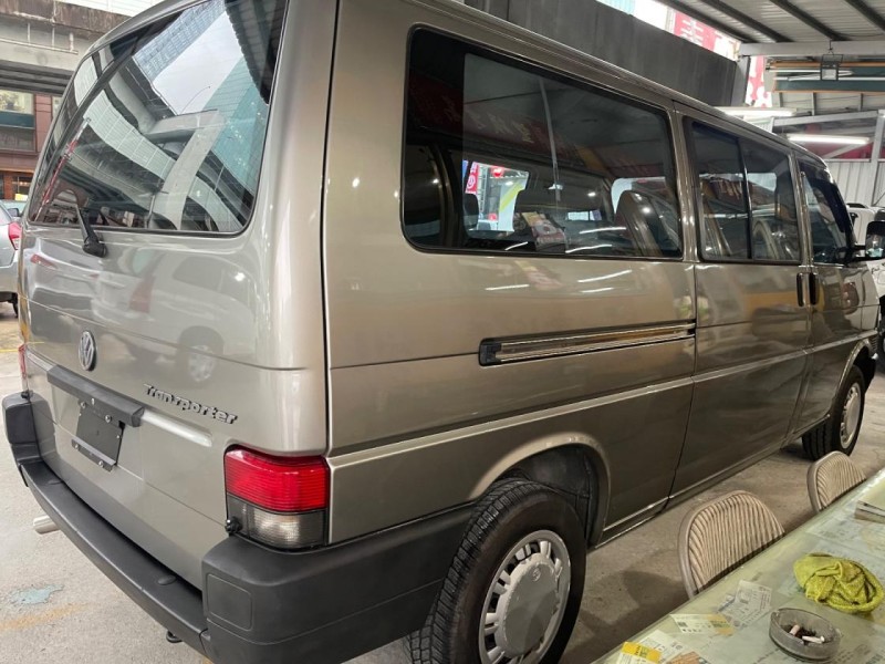 Volkswagen 福斯  T4 純跑11萬多公里9人坐很漂亮健康T4自排8人坐好車 | 新北市汽車商業同業公會｜TACA優良車商聯盟｜中古、二手車買車賣車公會認證保固