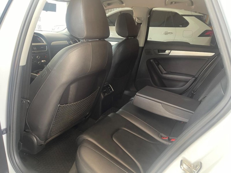 Audi  A4 很漂亮便宜省油省稅金安全房車A4 | 新北市汽車商業同業公會｜TACA優良車商聯盟｜中古、二手車買車賣車公會認證保固