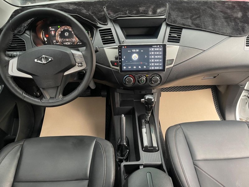 Mitsubishi  Super Zinger 純跑1萬2千公里大空間客貨兩用zinger新車保固中 | 新北市汽車商業同業公會｜TACA優良車商聯盟｜中古、二手車買車賣車公會認證保固