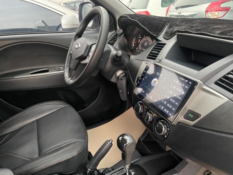 Mitsubishi  Super Zinger 純跑1萬2千公里大空間客貨兩用zinger新車保固中 | 新北市汽車商業同業公會｜TACA優良車商聯盟｜中古、二手車買車賣車公會認證保固