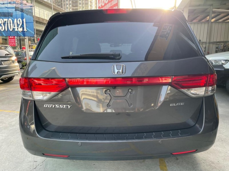 Honda  Odyssey Honda Odysse8人坐頂級版休旅車 | 新北市汽車商業同業公會｜TACA優良車商聯盟｜中古、二手車買車賣車公會認證保固