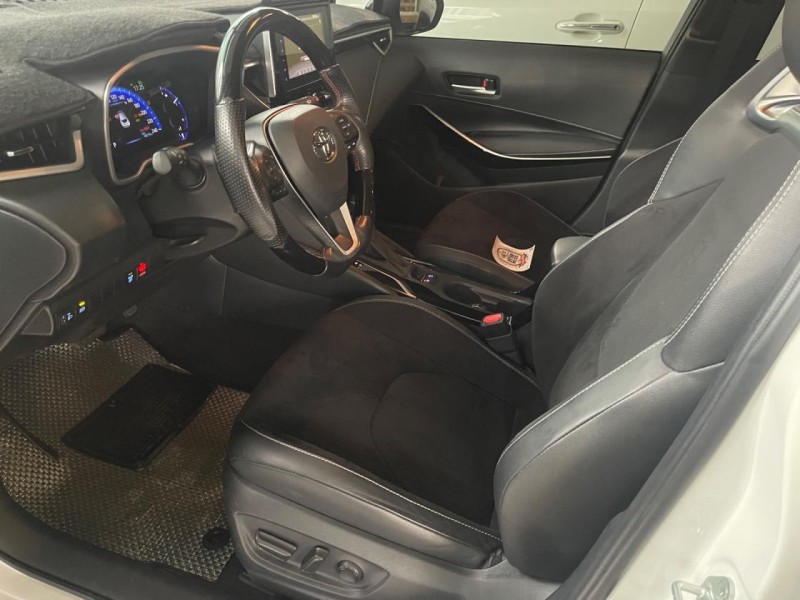 Toyota  Auris 2021型Corolla sport旗艦版黑屋頂賽車椅跑很少 | 新北市汽車商業同業公會｜TACA優良車商聯盟｜中古、二手車買車賣車公會認證保固