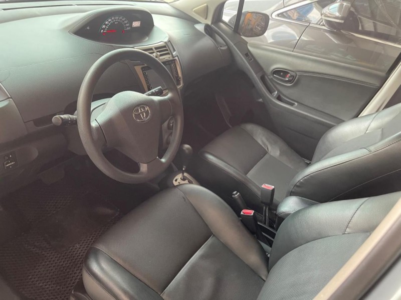 Toyota  Yaris 很漂亮便宜yaris | 新北市汽車商業同業公會｜TACA優良車商聯盟｜中古、二手車買車賣車公會認證保固