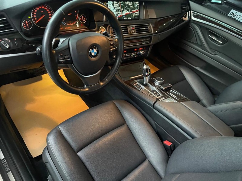 BMW/ 寶馬  5 SERIES  520i 很漂亮520i有電尾門跑少車庫車 | 新北市汽車商業同業公會｜TACA優良車商聯盟｜中古、二手車買車賣車公會認證保固
