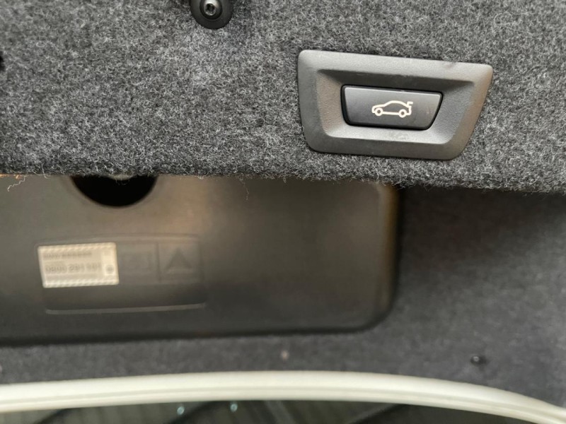 BMW/ 寶馬  5 SERIES  520i 很漂亮520i有電尾門跑少車庫車 | 新北市汽車商業同業公會｜TACA優良車商聯盟｜中古、二手車買車賣車公會認證保固