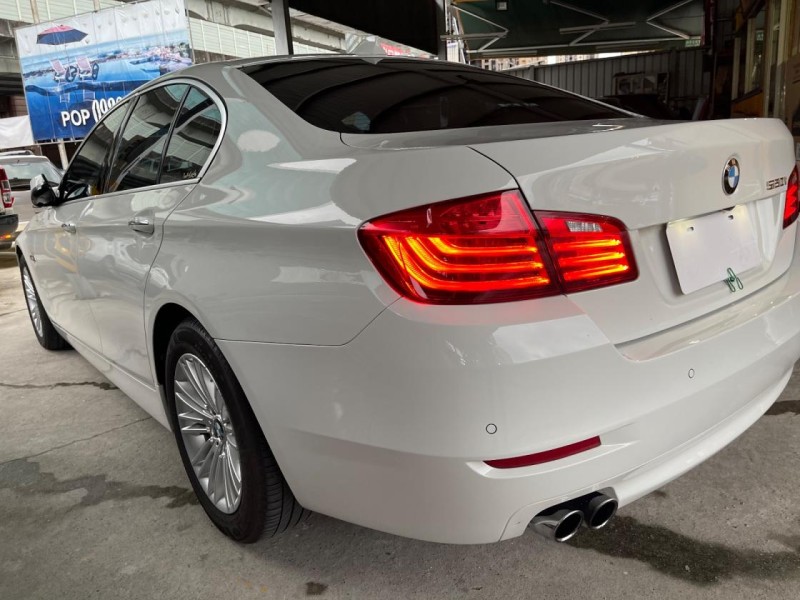 BMW/ 寶馬  5 SERIES  520i 很漂亮520i有電尾門跑少車庫車 | 新北市汽車商業同業公會｜TACA優良車商聯盟｜中古、二手車買車賣車公會認證保固