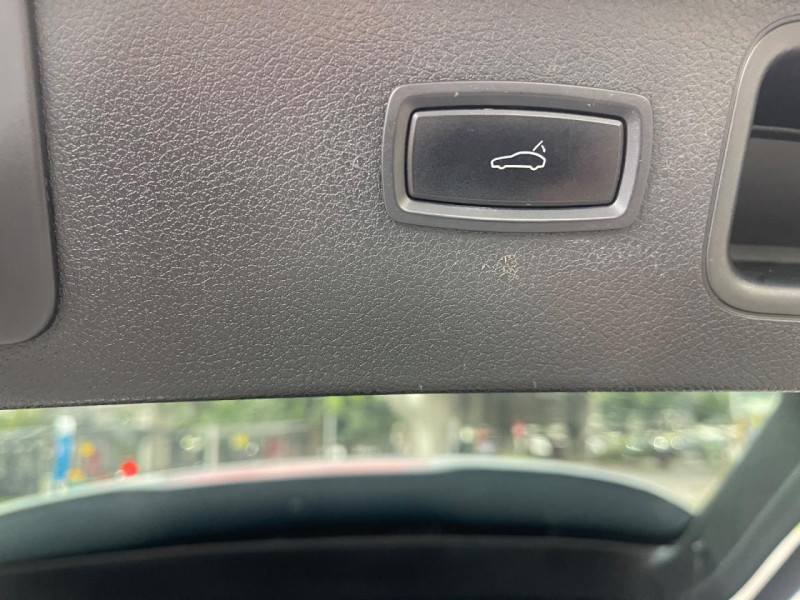 PORSCHE  Macan 很漂亮macan | 新北市汽車商業同業公會｜TACA優良車商聯盟｜中古、二手車買車賣車公會認證保固