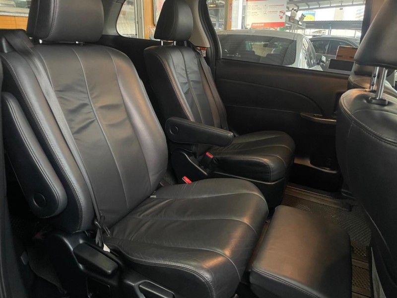 Toyota  Previa 超美7人坐previa旗艦款有環景 | 新北市汽車商業同業公會｜TACA優良車商聯盟｜中古、二手車買車賣車公會認證保固