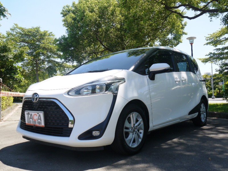Toyota  SIENTA SIENTA  1.8L 5人座 | 新北市汽車商業同業公會｜TACA優良車商聯盟｜中古、二手車買車賣車公會認證保固