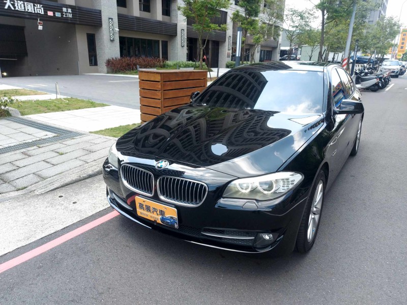 BMW/ 寶馬  5 SERIES  528i 拼成交出價就賣 2012年F10 528i天窗僅跑14萬(原鈑件)車況健全無待修 | 新北市汽車商業同業公會｜TACA優良車商聯盟｜中古、二手車買車賣車公會認證保固