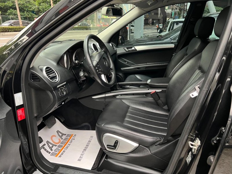 Mercedes-Benz/賓士   ML-CLASS  ML320 賓士 ML320 | 新北市汽車商業同業公會｜TACA優良車商聯盟｜中古、二手車買車賣車公會認證保固