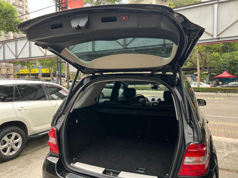 Mercedes-Benz/賓士   ML-CLASS  ML320 賓士 ML320 | 新北市汽車商業同業公會｜TACA優良車商聯盟｜中古、二手車買車賣車公會認證保固