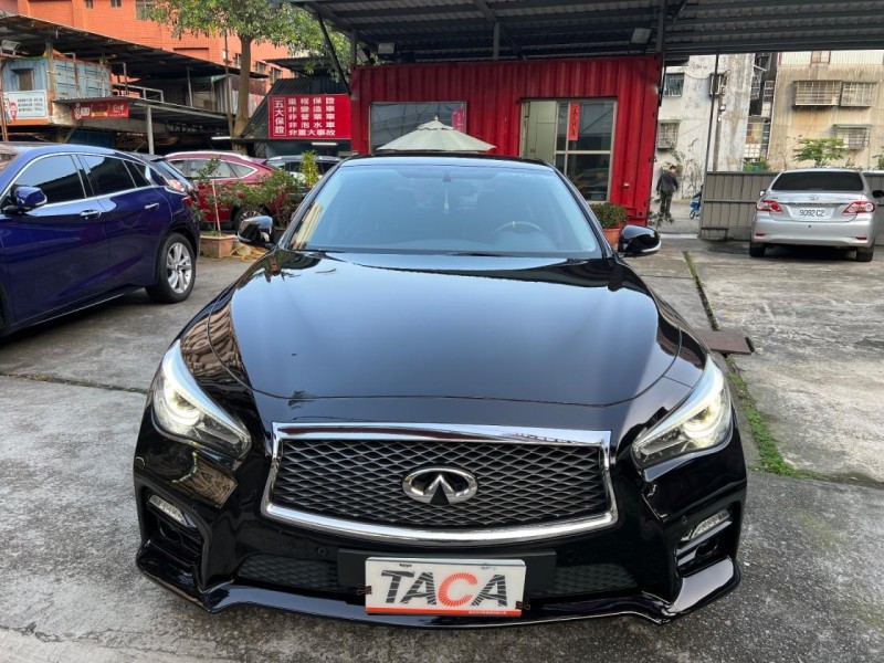 Infiniti  Q50 本車顏色為黑色帶點紫 | 新北市汽車商業同業公會｜TACA優良車商聯盟｜中古、二手車買車賣車公會認證保固