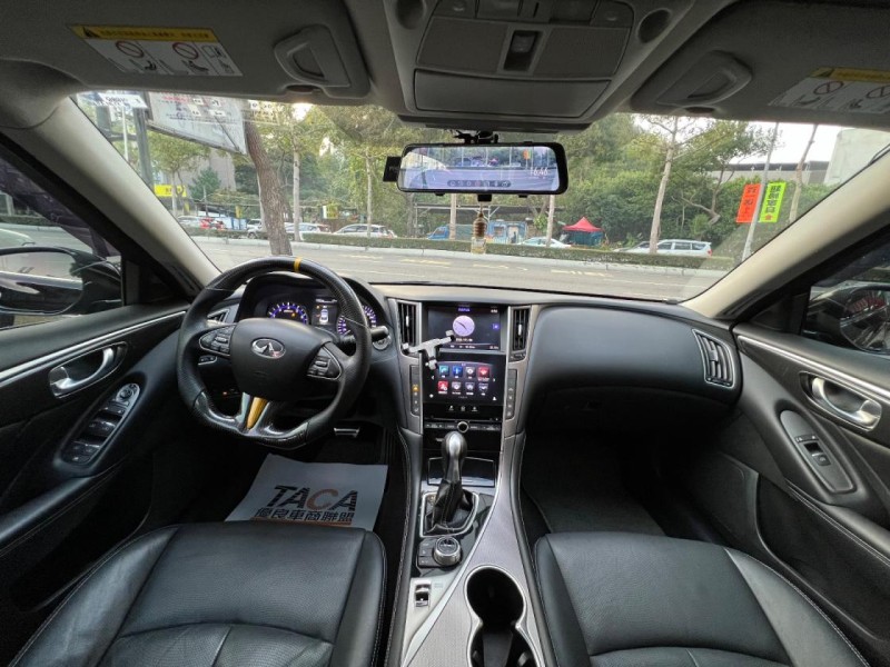 Infiniti  Q50 本車顏色為黑色帶點紫 | 新北市汽車商業同業公會｜TACA優良車商聯盟｜中古、二手車買車賣車公會認證保固