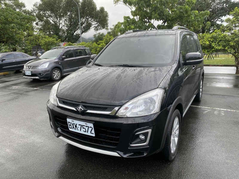 Mitsubishi  Zinger 頂級商旅2.4 只跑5萬公里 | 新北市汽車商業同業公會｜TACA優良車商聯盟｜中古、二手車買車賣車公會認證保固