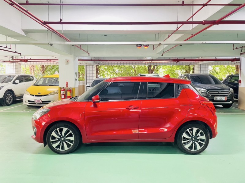 Suzuki  SWIFT 實車實價Swift 1.0T新車一手至今原廠保養 | 新北市汽車商業同業公會｜TACA優良車商聯盟｜中古、二手車買車賣車公會認證保固