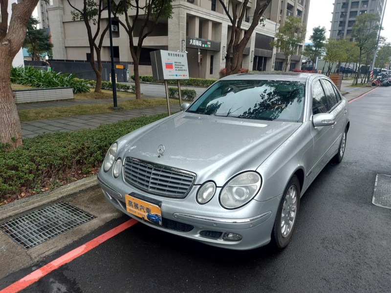 Mercedes-Benz/賓士   E-CLASS  E240 2005年BENZ E240 2.6天窗 一手車跑18萬 原鈑保證 便宜出售 | 新北市汽車商業同業公會｜TACA優良車商聯盟｜中古、二手車買車賣車公會認證保固