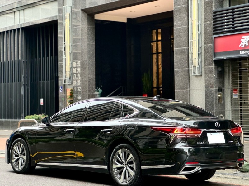 Lexus  LS 3.5 豪華版    | 新北市汽車商業同業公會｜TACA優良車商聯盟｜中古、二手車買車賣車公會認證保固