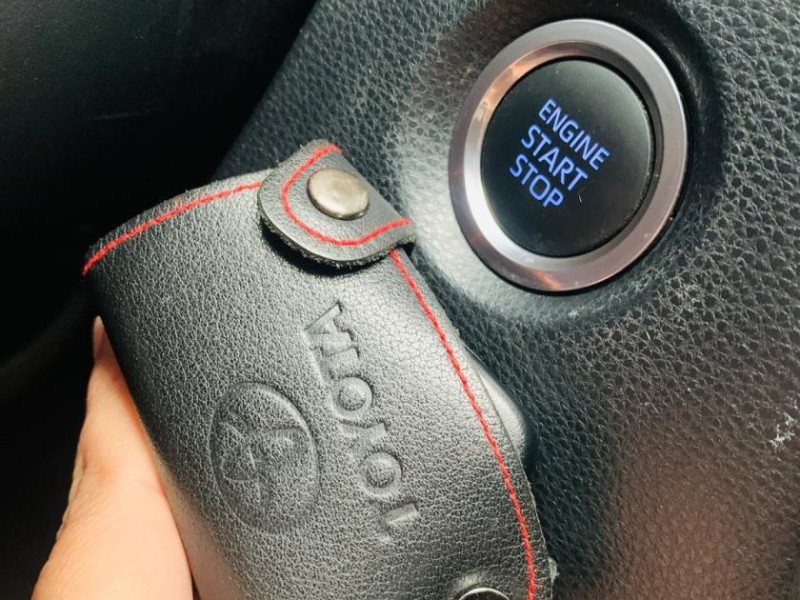 Toyota  Auris 出售 2020 年深藍色豐田 Auris 2.0   | 新北市汽車商業同業公會｜TACA優良車商聯盟｜中古、二手車買車賣車公會認證保固