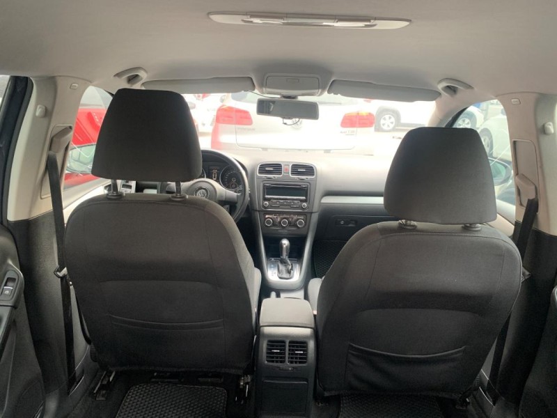 Volkswagen 福斯  Golf 德系小鋼炮 | 新北市汽車商業同業公會｜TACA優良車商聯盟｜中古、二手車買車賣車公會認證保固
