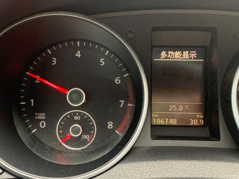 Volkswagen 福斯  Golf 德系小鋼炮 | 新北市汽車商業同業公會｜TACA優良車商聯盟｜中古、二手車買車賣車公會認證保固
