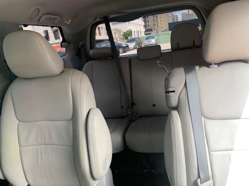 Toyota  Sienna 2015Toyota Sienna | 新北市汽車商業同業公會｜TACA優良車商聯盟｜中古、二手車買車賣車公會認證保固