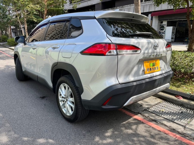 Toyota  Corolla Cross 2021年  TOYOTA  COROLLA  CROSS  豪華版   熱騰騰剛入庫國民神車  | 新北市汽車商業同業公會｜TACA優良車商聯盟｜中古、二手車買車賣車公會認證保固
