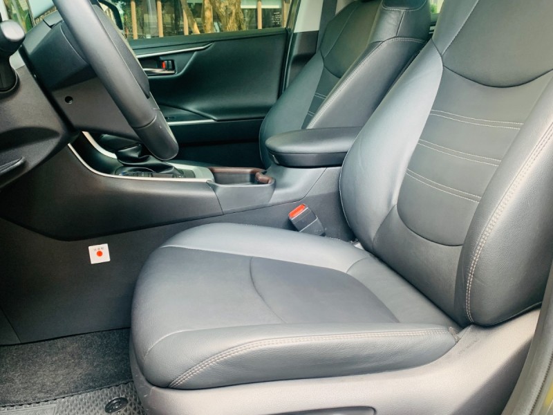 Toyota  RAV4 【熱賣中】2021年 Toyota RAV4 油電 加配   | 新北市汽車商業同業公會｜TACA優良車商聯盟｜中古、二手車買車賣車公會認證保固