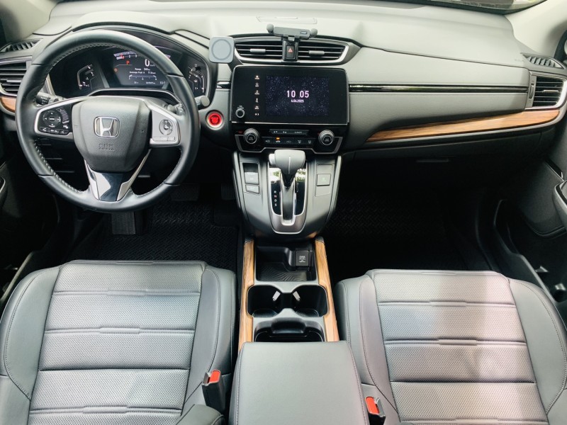 Honda  CR-V ????【熱銷日系休旅首選】 ????2018年 Honda CR-V 1.5  S版 | 新北市汽車商業同業公會｜TACA優良車商聯盟｜中古、二手車買車賣車公會認證保固