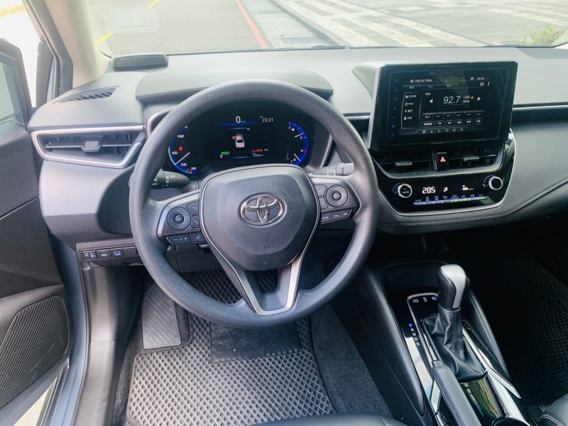 Toyota  Altis ????高CP值省油房車???? 《油電混合動力，經濟耐用選擇》 | 新北市汽車商業同業公會｜TACA優良車商聯盟｜中古、二手車買車賣車公會認證保固