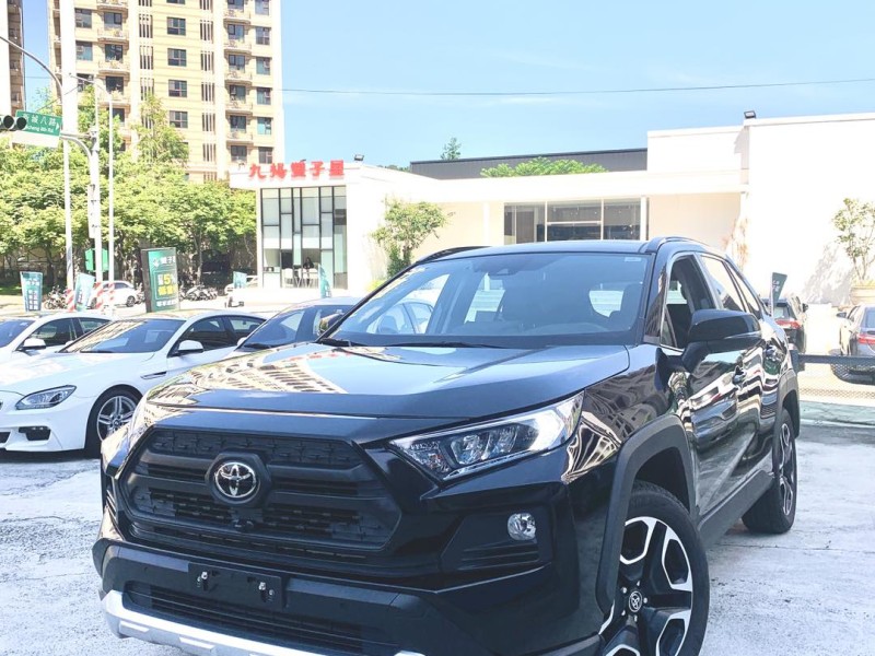 Toyota  RAV4 ???????? 超人氣休旅神車到港！ 2021年 TOYOTA RAV4 旗艦汽油版 | 新北市汽車商業同業公會｜TACA優良車商聯盟｜中古、二手車買車賣車公會認證保固