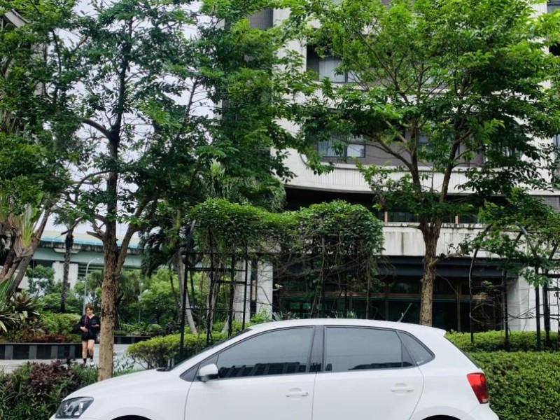Volkswagen 福斯  Polo ????【超值德系代步車】 ????2012年 VW Polo 1.4 白色???? 只跑8.5萬公里 | 新北市汽車商業同業公會｜TACA優良車商聯盟｜中古、二手車買車賣車公會認證保固