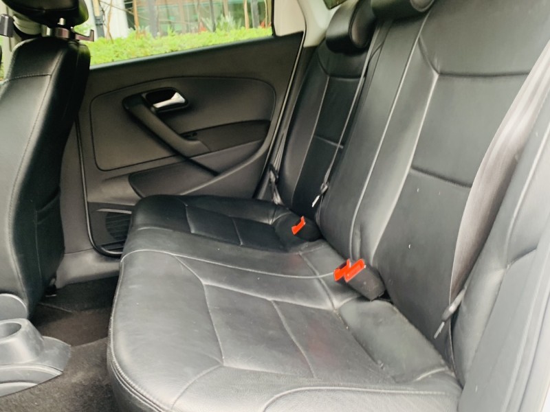 Volkswagen 福斯  Polo ????【超值德系代步車】 ????2012年 VW Polo 1.4 白色???? 只跑8.5萬公里 | 新北市汽車商業同業公會｜TACA優良車商聯盟｜中古、二手車買車賣車公會認證保固