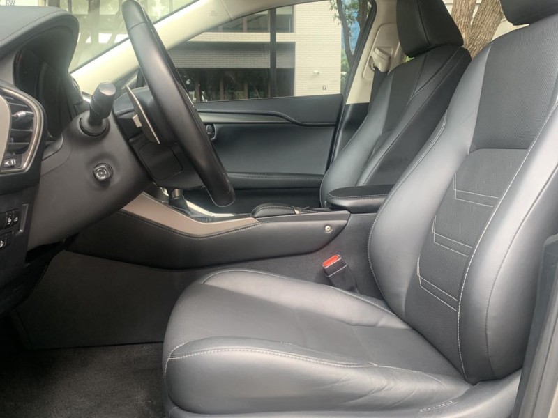 Lexus  NX ????**優質享受、平民價格入主豪華油電休旅！**???? ????售出：2019年 Lexus NX300h 豪華版 Hybrid油電???? | 新北市汽車商業同業公會｜TACA優良車商聯盟｜中古、二手車買車賣車公會認證保固