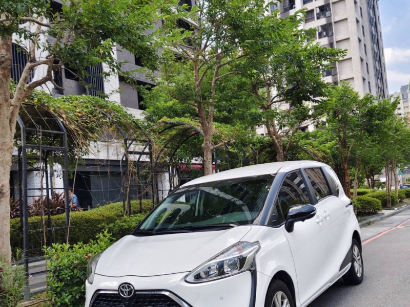 Toyota  SIENTA ????✨ 七人家庭首選 ✨???? 《2024年 Toyota Sienta 7人座 豪華+版》 | 新北市汽車商業同業公會｜TACA優良車商聯盟｜中古、二手車買車賣車公會認證保固