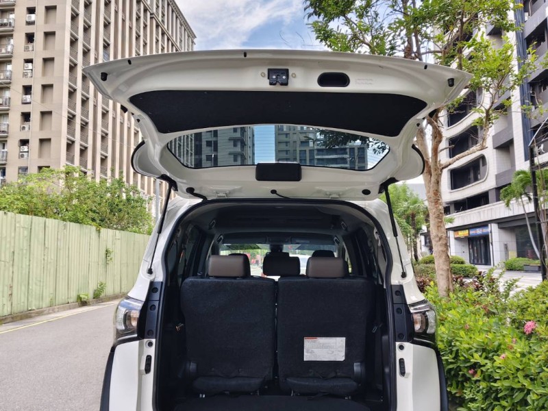 Toyota  SIENTA ????✨ 七人家庭首選 ✨???? 《2024年 Toyota Sienta 7人座 豪華+版》 | 新北市汽車商業同業公會｜TACA優良車商聯盟｜中古、二手車買車賣車公會認證保固