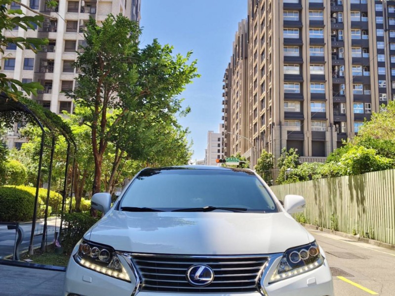 Lexus  RX ???? 豪華油電休旅 超值釋出 ???? 2012年 Lexus RX450h Hybrid | 新北市汽車商業同業公會｜TACA優良車商聯盟｜中古、二手車買車賣車公會認證保固