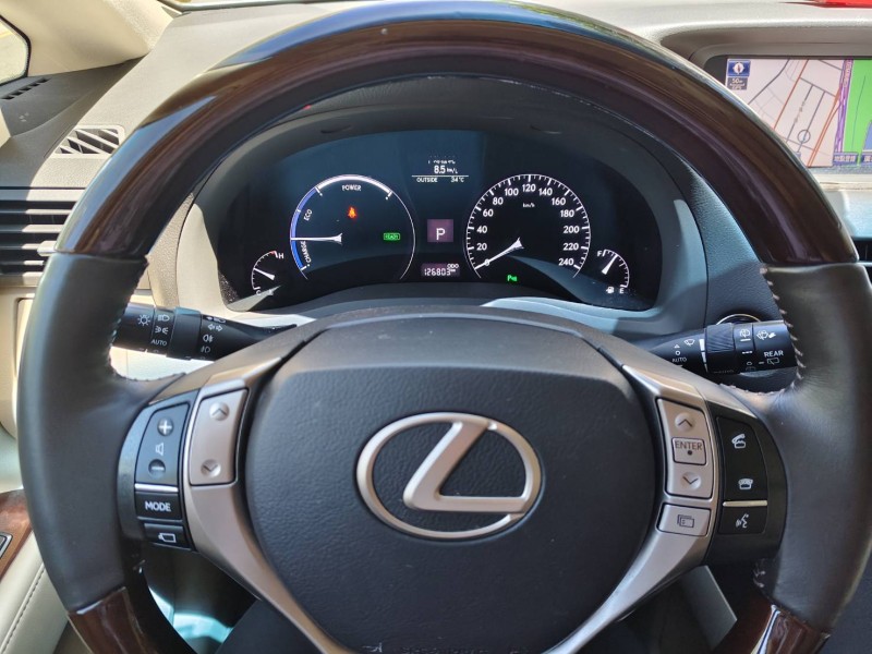 Lexus  RX ???? 豪華油電休旅 超值釋出 ???? 2012年 Lexus RX450h Hybrid | 新北市汽車商業同業公會｜TACA優良車商聯盟｜中古、二手車買車賣車公會認證保固