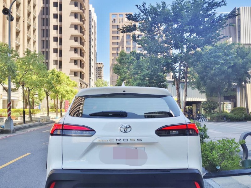 Toyota  Corolla Cross ???????? 超人氣休旅首選 ???????? ✨ 2022年 Toyota Corolla Cross 汽油尊爵 ✨ | 新北市汽車商業同業公會｜TACA優良車商聯盟｜中古、二手車買車賣車公會認證保固