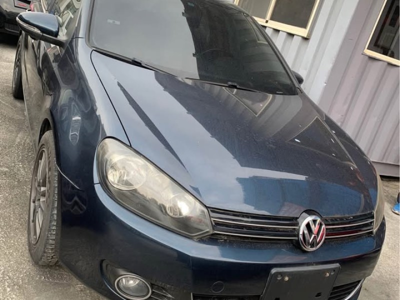 Volkswagen 福斯  Golf 德系小鋼炮 | 新北市汽車商業同業公會｜TACA優良車商聯盟｜中古、二手車買車賣車公會認證保固