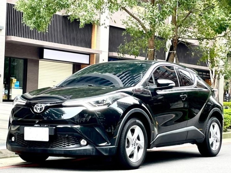 Toyota  C-HR  2019 年 Toyota C-HR 黑色  | 新北市汽車商業同業公會｜TACA優良車商聯盟｜中古、二手車買車賣車公會認證保固