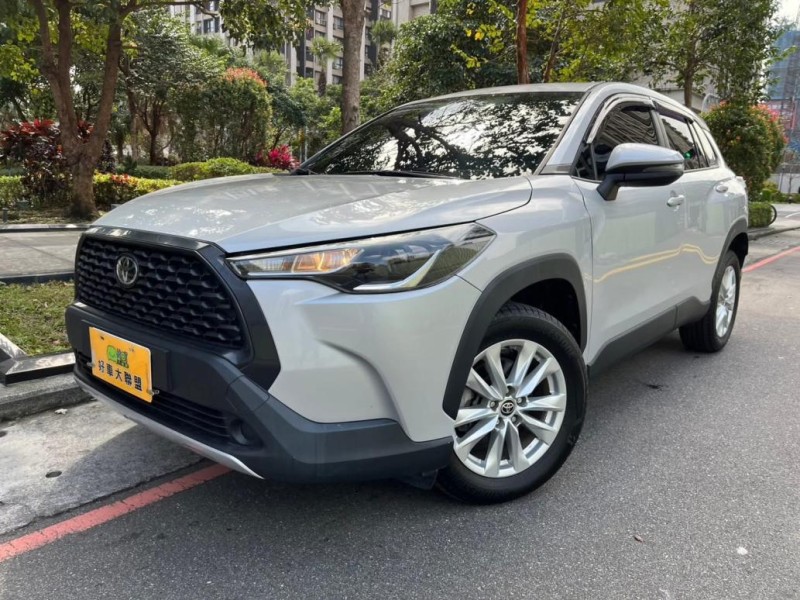 Toyota  Corolla Cross 2021年  TOYOTA  COROLLA  CROSS  豪華版   熱騰騰剛入庫國民神車  | 新北市汽車商業同業公會｜TACA優良車商聯盟｜中古、二手車買車賣車公會認證保固