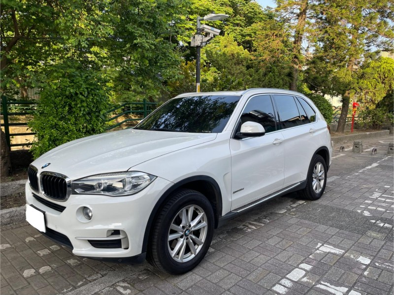 BMW/ 寶馬  X5 SERIES  X5 xDrive25d 2015 X5 | 新北市汽車商業同業公會｜TACA優良車商聯盟｜中古、二手車買車賣車公會認證保固