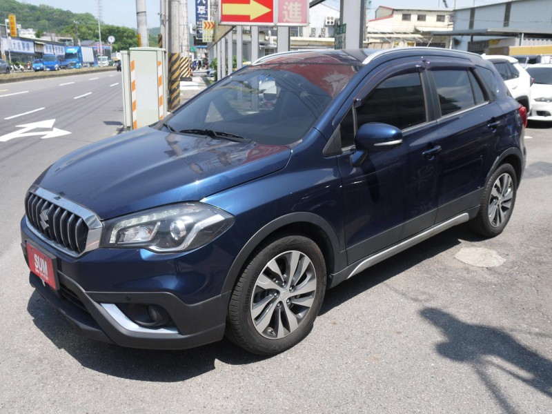 Suzuki  SX4 僅跑3萬 原廠保養 車況極佳 省油好開 7具氣囊 換檔撥片 SX4 1.4渦輪  | 新北市汽車商業同業公會｜TACA優良車商聯盟｜中古、二手車買車賣車公會認證保固
