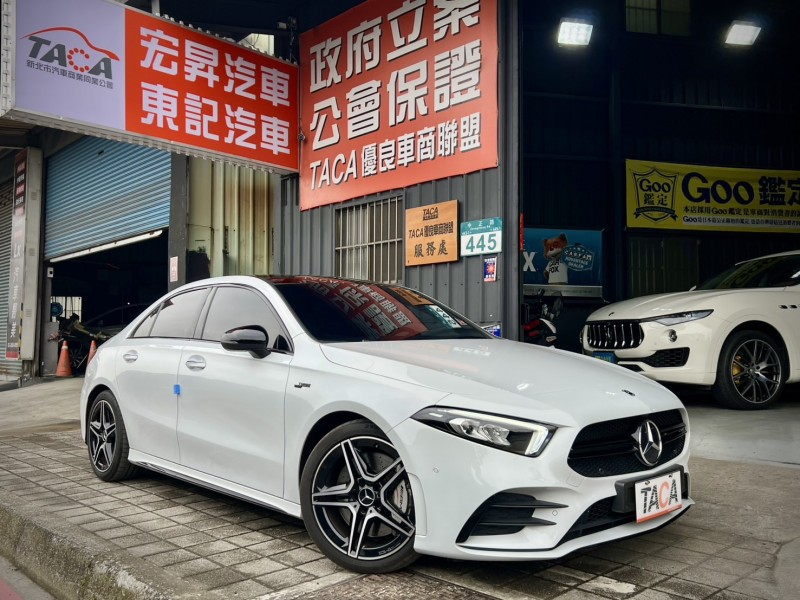 Mercedes-Benz/賓士   A-CLASS  A35 找記老闆實價~正22年Benz A35 AMG全景/摸門/U88按鍵/夜色 | 新北市汽車商業同業公會｜TACA優良車商聯盟｜中古、二手車買車賣車公會認證保固